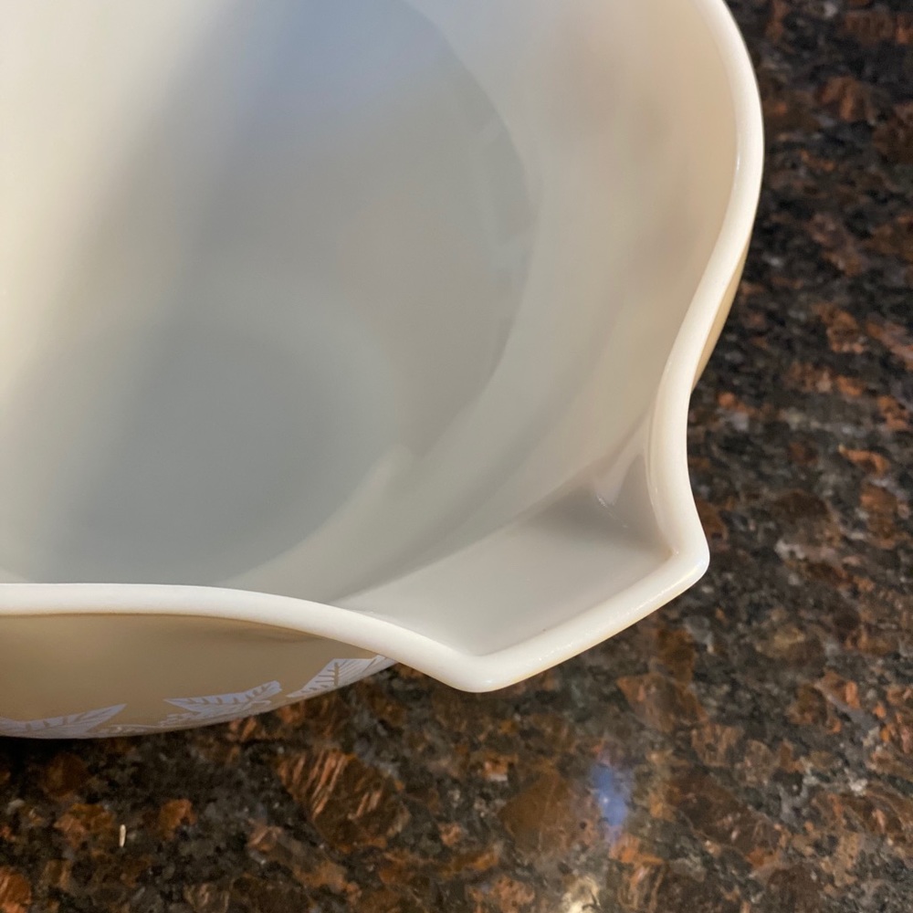 1 Pyrex Sandalwood 444 Cinderella Mixing Bowl - Picture 5 of 12